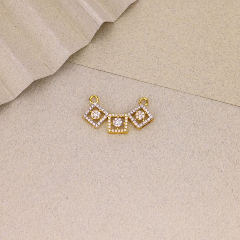 Triveni Sparkle Pendant 22KT