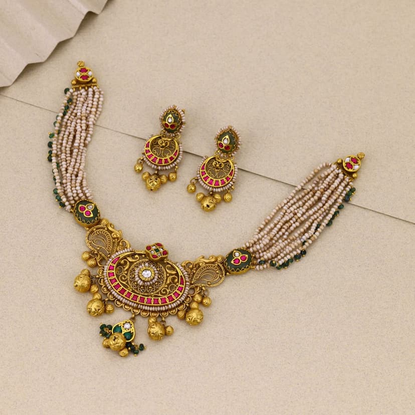 Vaerosh Heritage Necklace 22KT