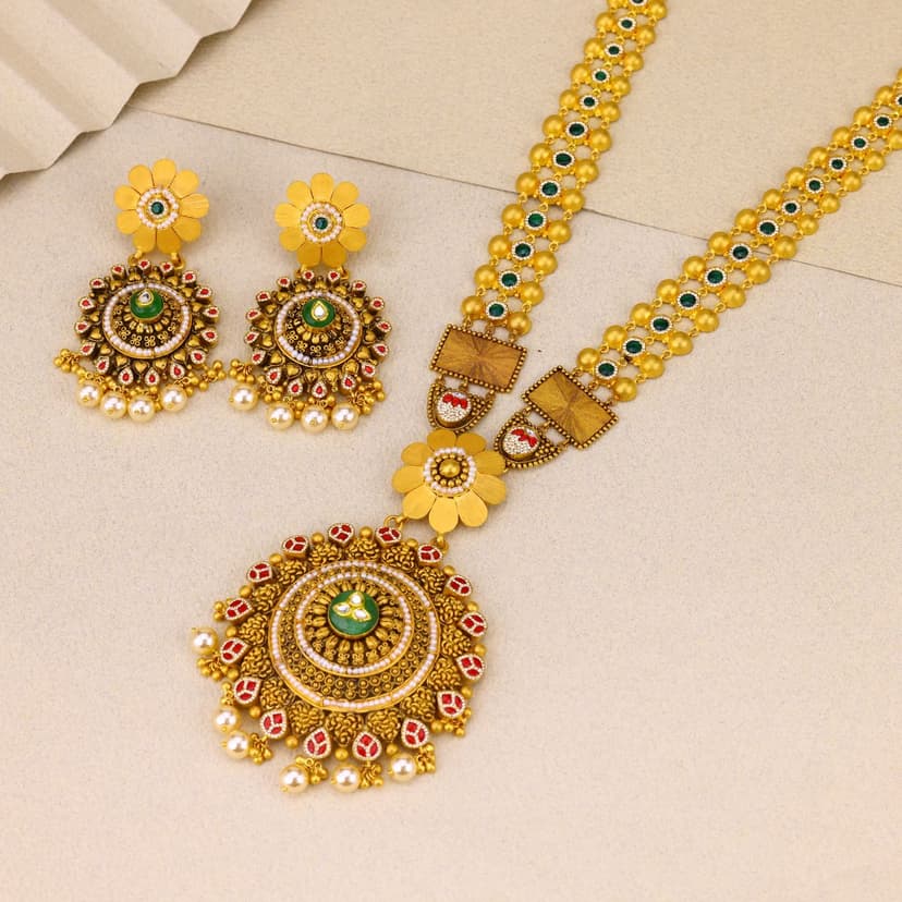 Elarvique Antique Necklace 22KT