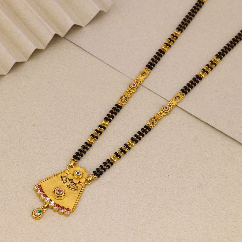 Veenayukta Antique Mangalsutra 22KT