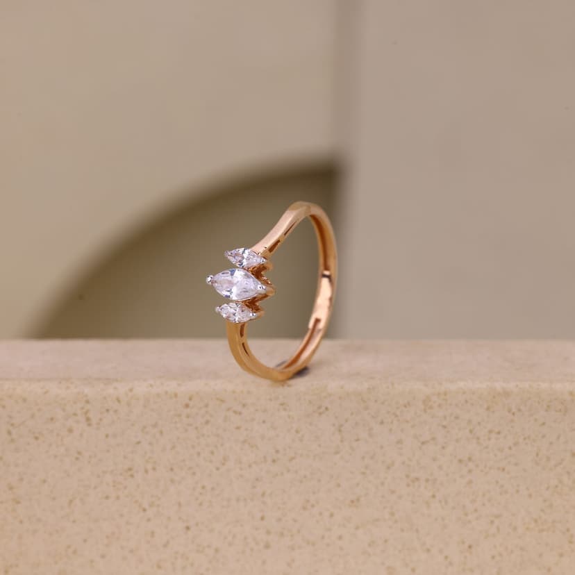 Lioravelle Celestia Ring18KT