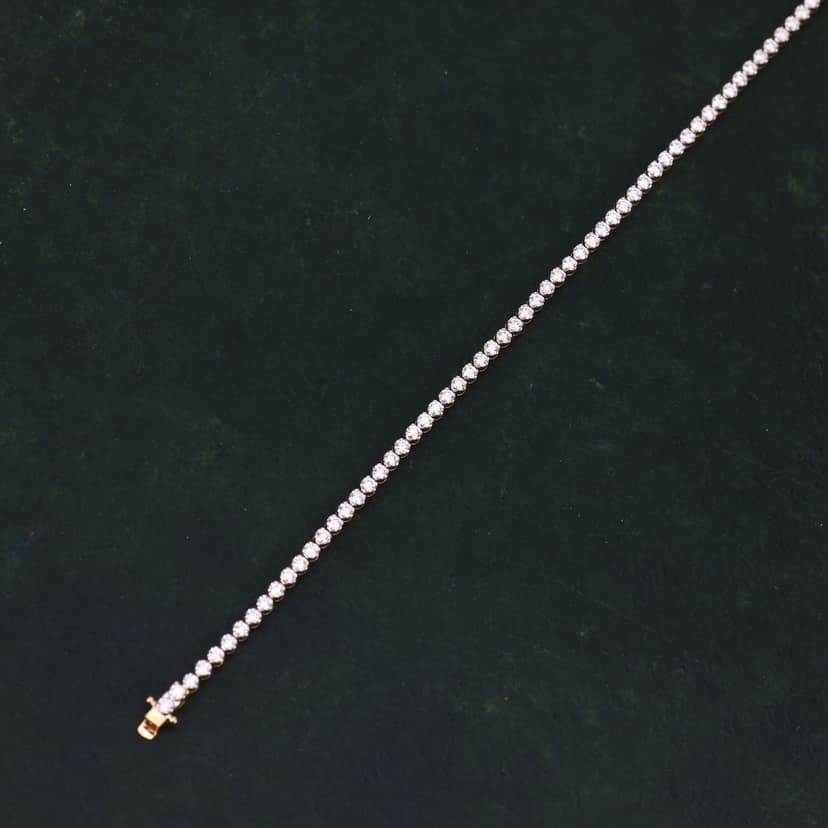 Zyvanta Real Diamond Bracelet 14KT