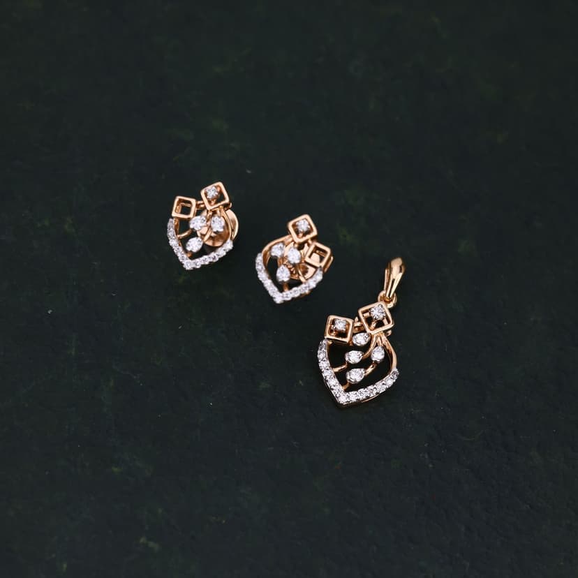 Orivellea Real Diamond Pendant Set 14KT