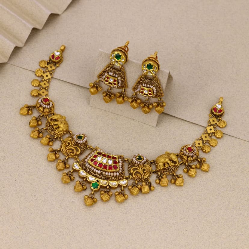 Avyatrika Antique Necklace 22KT