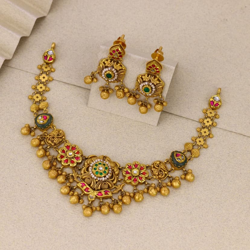 Avyatrika Antique Necklace 22KT