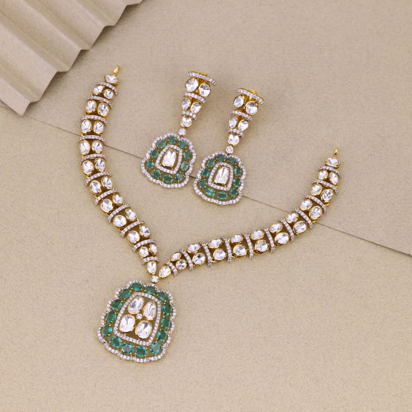 Kaelzyra Victorian Necklace 18KT