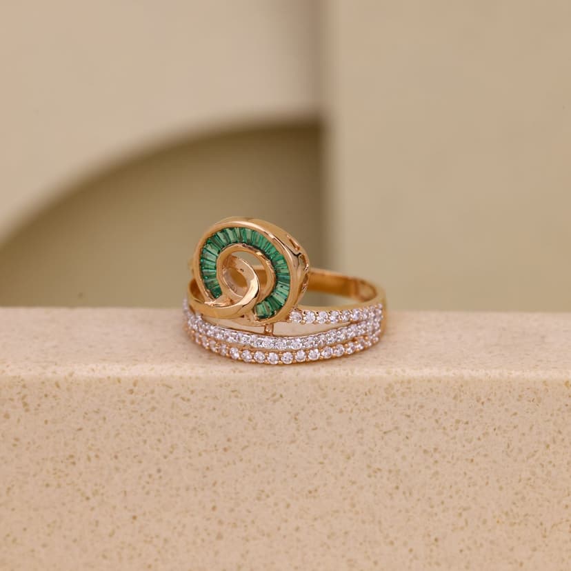 Émerelle Swirl Ring 18KT