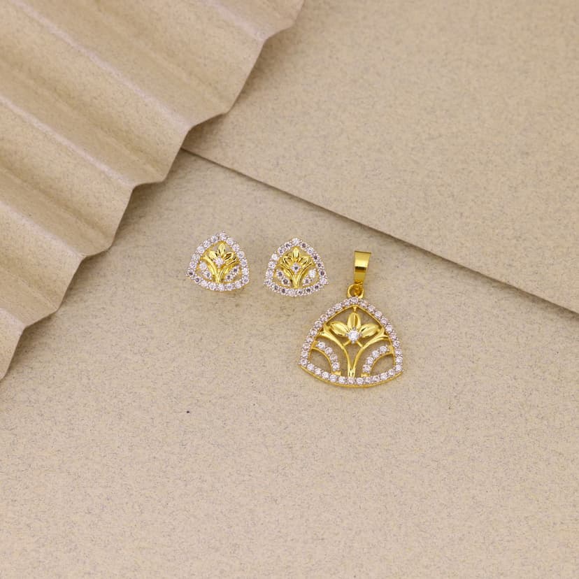 Tyrelisse Pendant Set 9KT