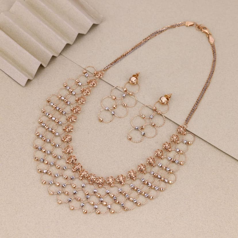 Alverique Necklace 18KT
