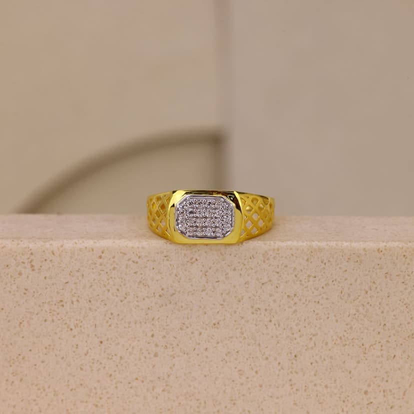 Rhovaire Ring 9KT