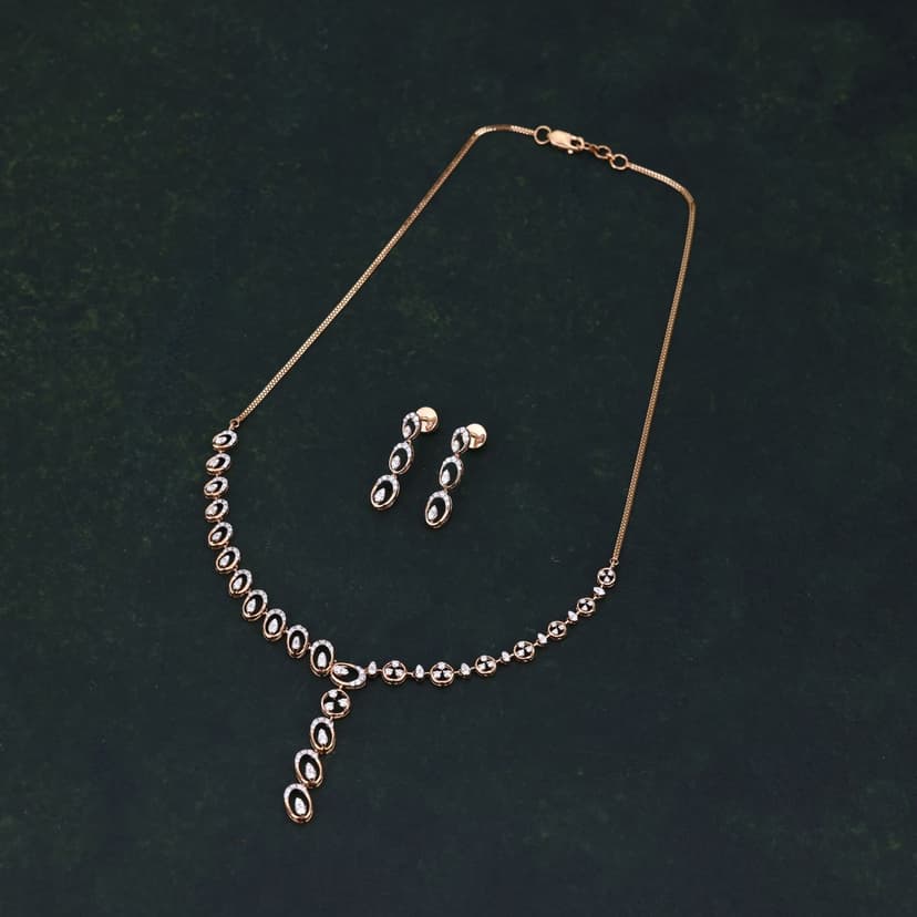 Elvaria Drop Real Diamond Necklace 14KT