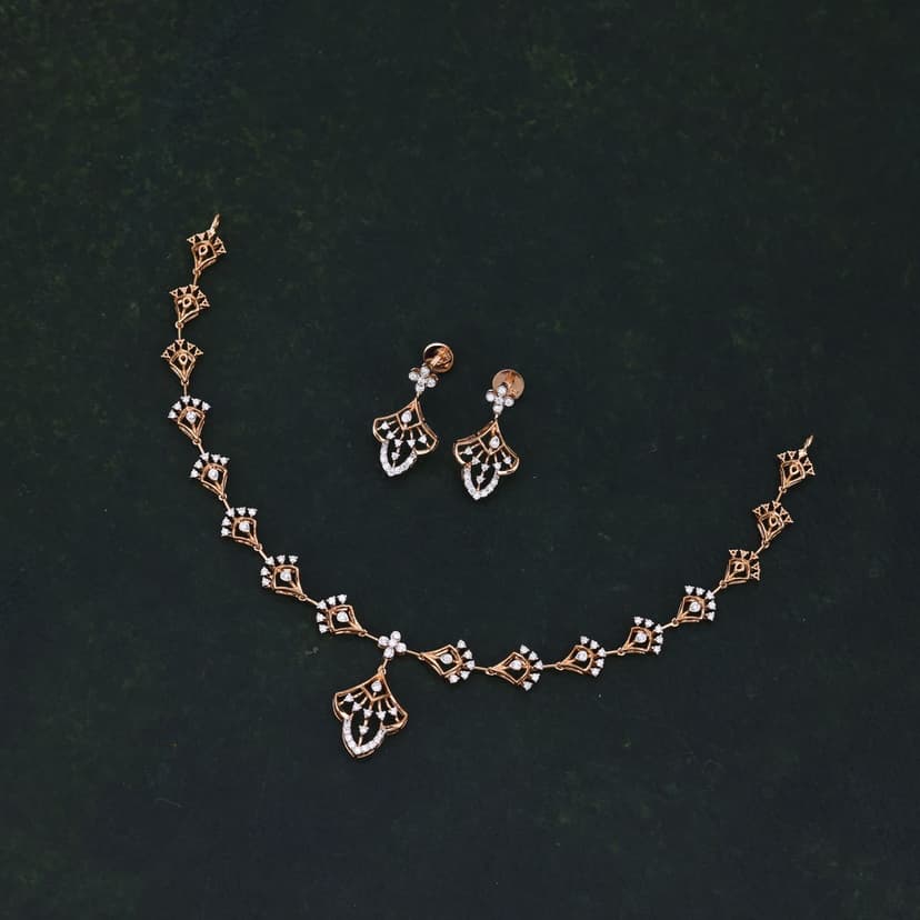 Aurette Fan Real Diamond Necklace 14KT