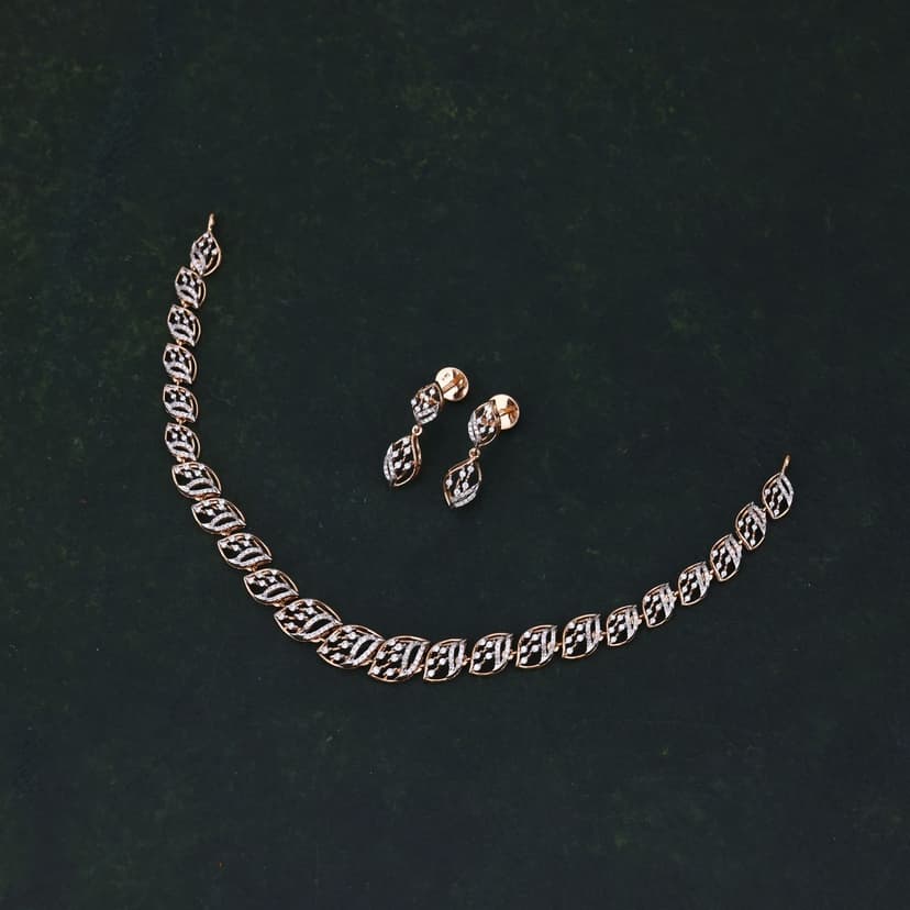 Twilisse Leaf Real Diamond Necklace 14KT