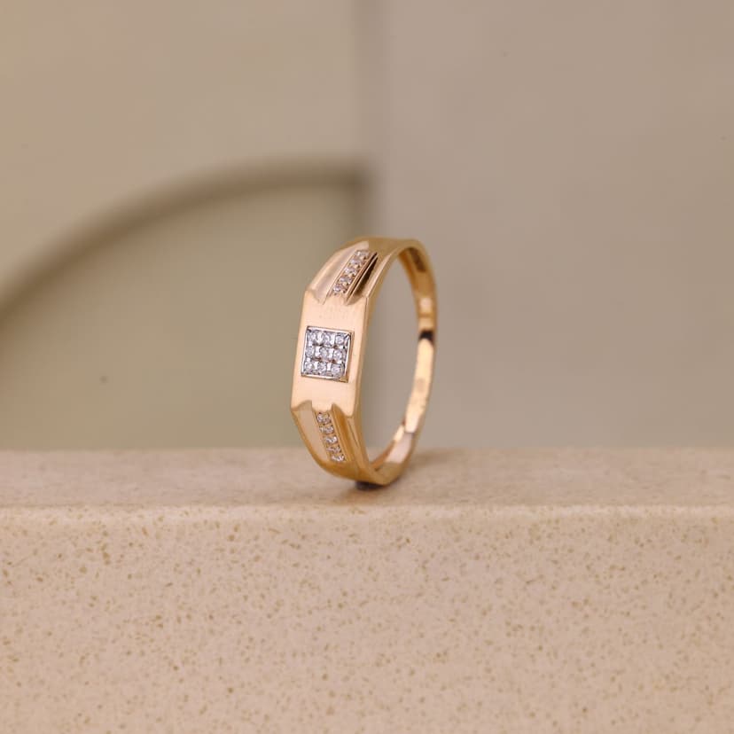 Aurovex Elevate Ring 18KT