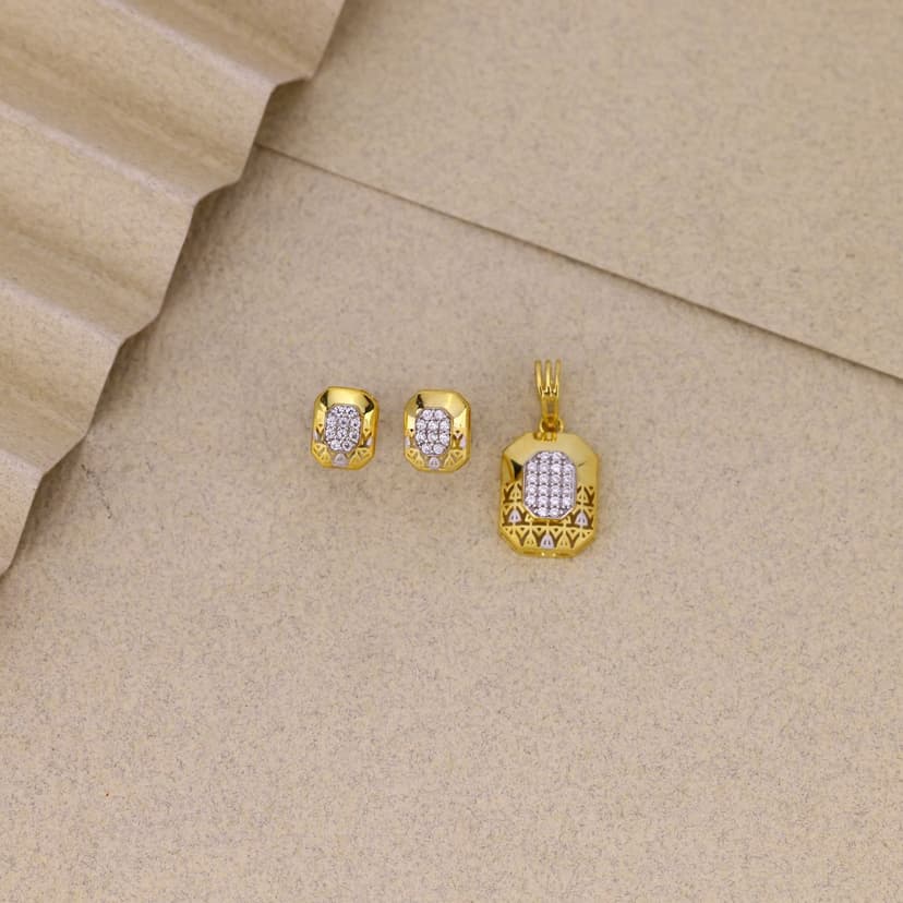 Veranisse Pendant Set 9KT