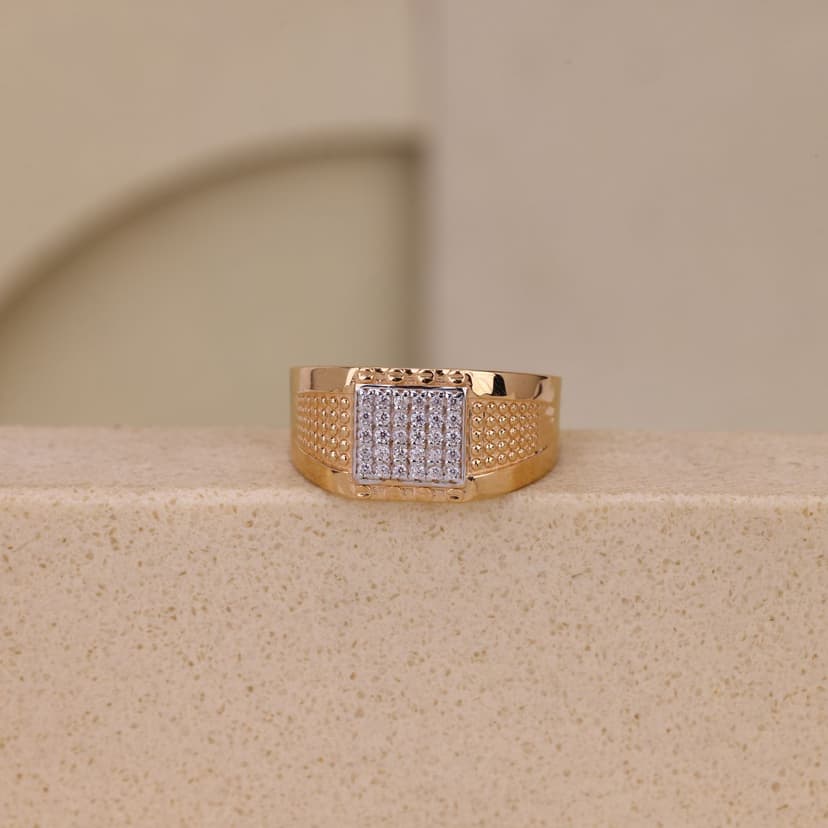 Veycron Grid Ring 18KT
