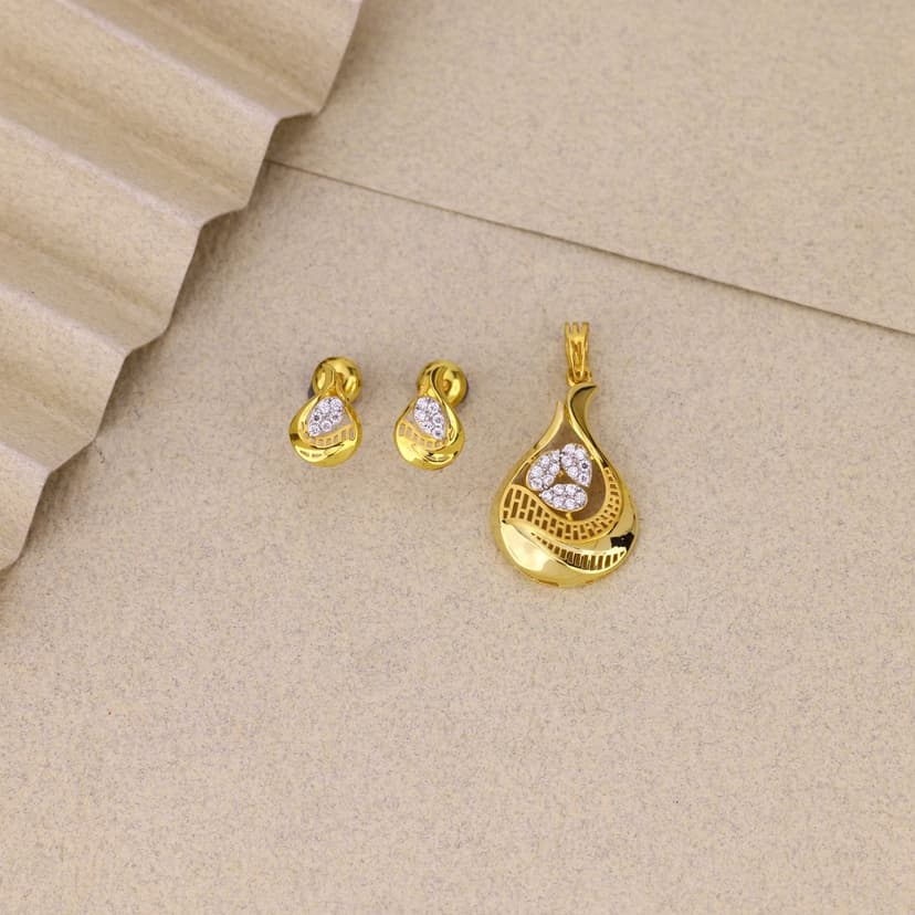 Nythoria Pendant Set 9KT
