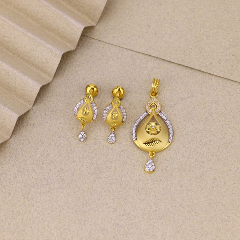 Oraienne Pendant Set 9KT