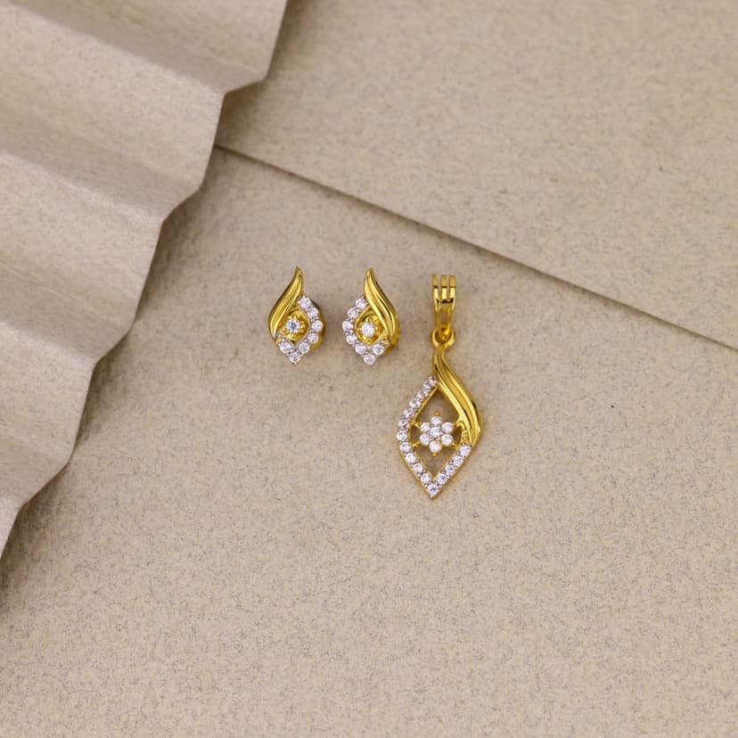 Auryndelle Pendant Set 9KT