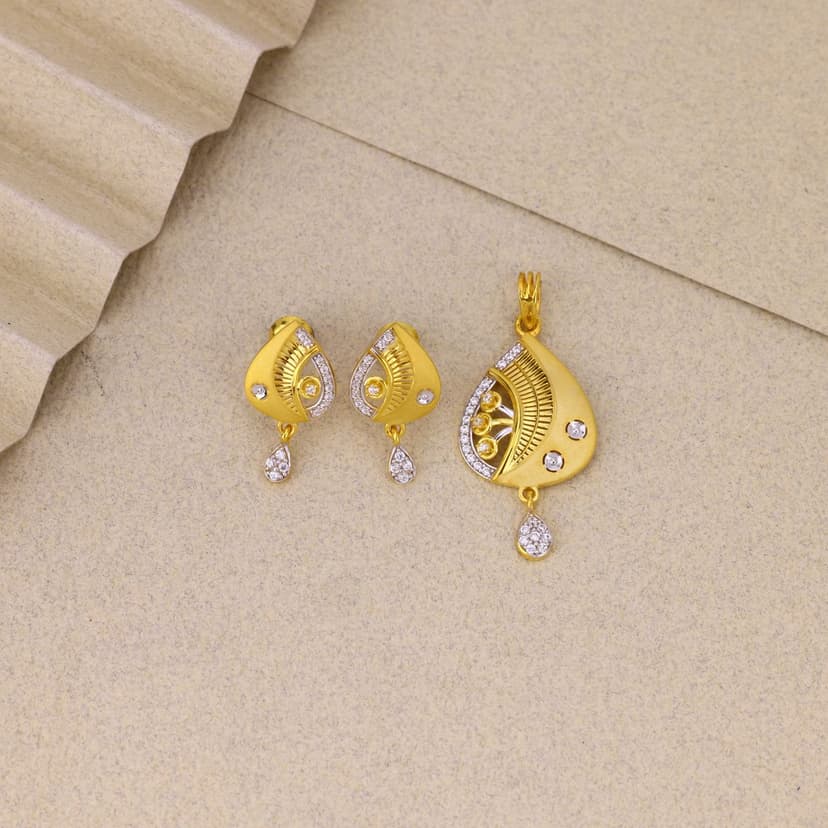 Aurellora Pendant Set 9KT