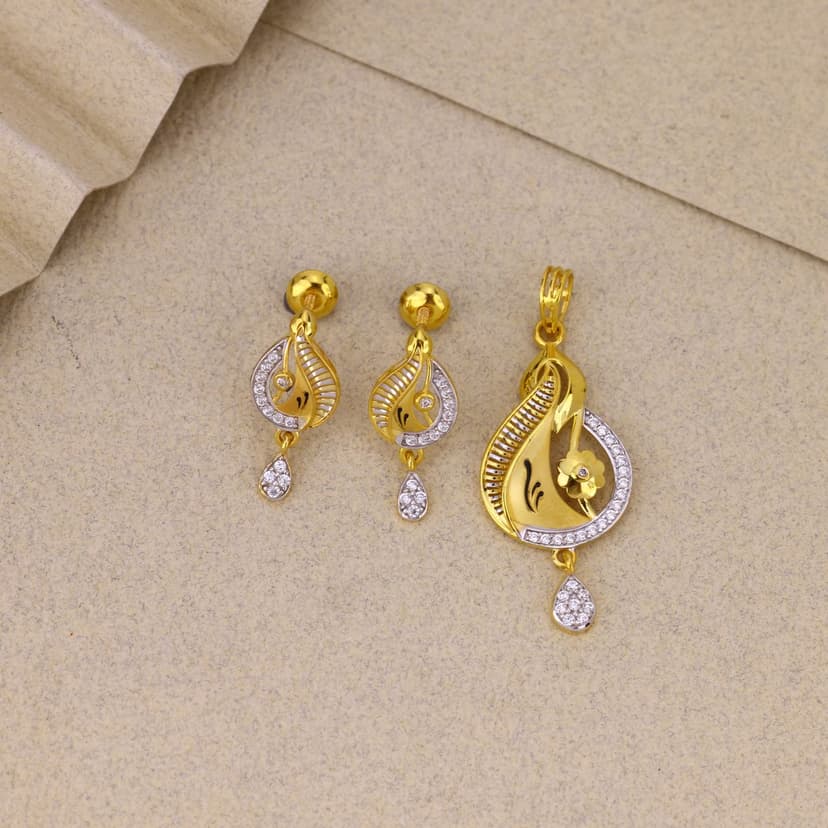Aurelithia Pendant Set 9KT