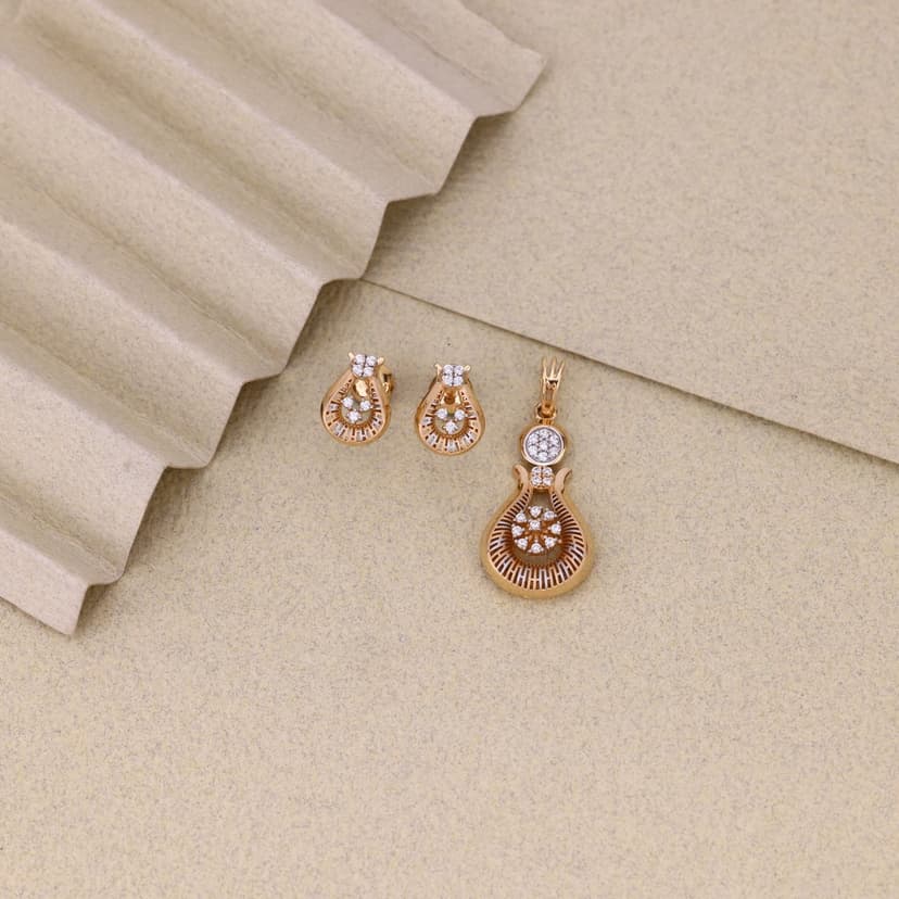 Valoria Floral Pendant Set 18KT