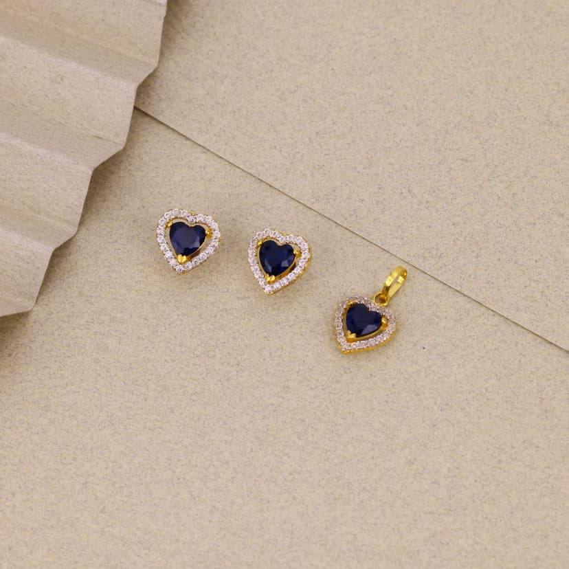 Novielle Heart Pendant Set 18KT
