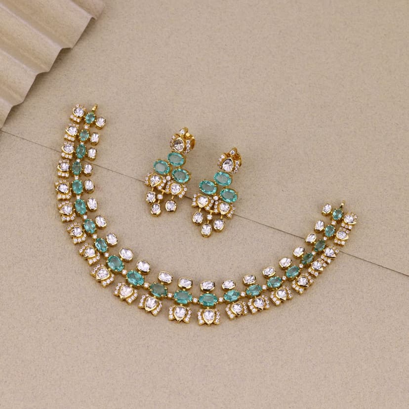 Korintha Necklace 18KT