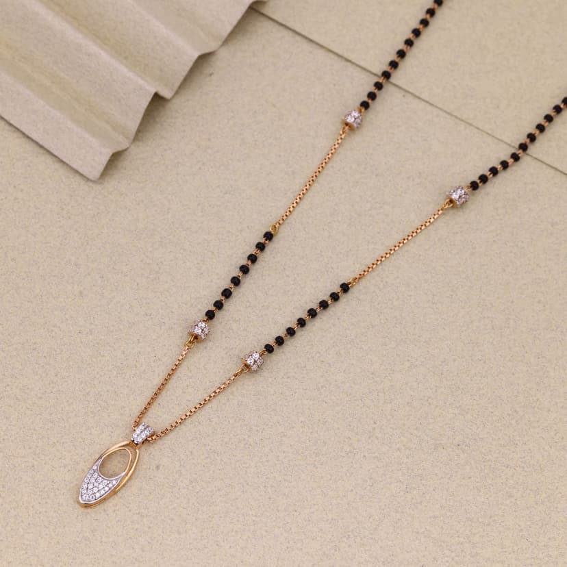 Ovalique Mangalsutra 18KT