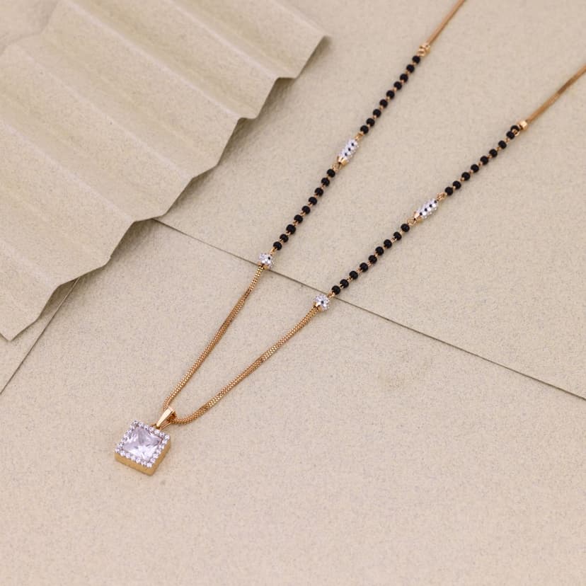 Cadrienne Square Halo Mangalsutra 18KT