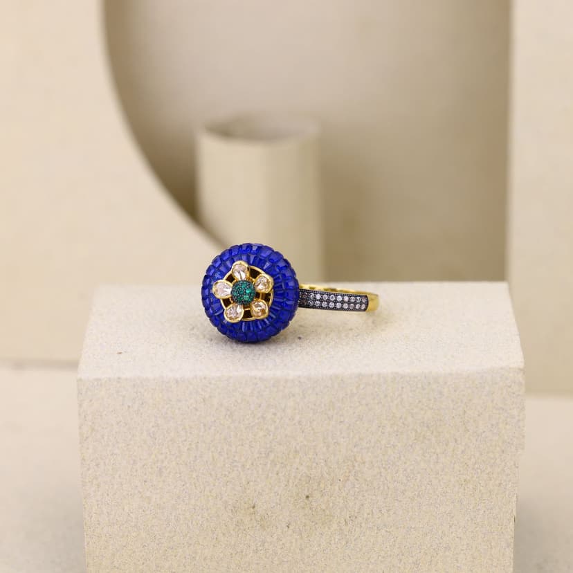 Lazoryn Ring 18KT
