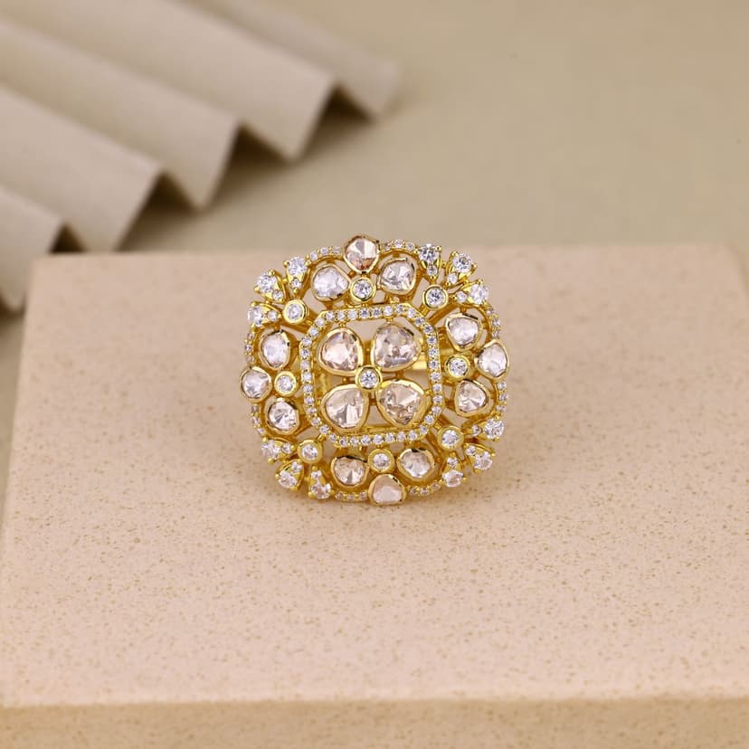 Tarevienne Ring 18KT