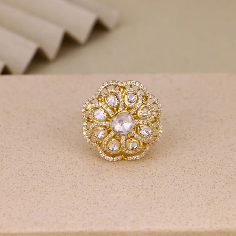 Varellisse Ring 18KT