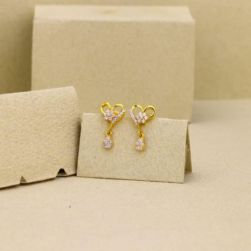 Bellavine Heart Earrings 22KT