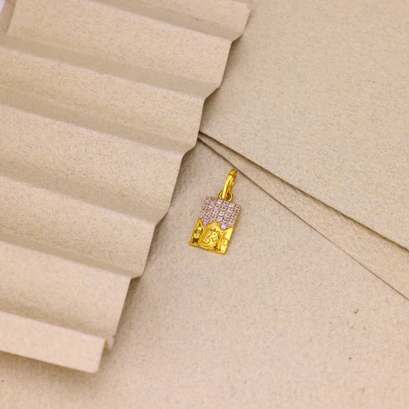 Ombria Pavé Pendant 22KT