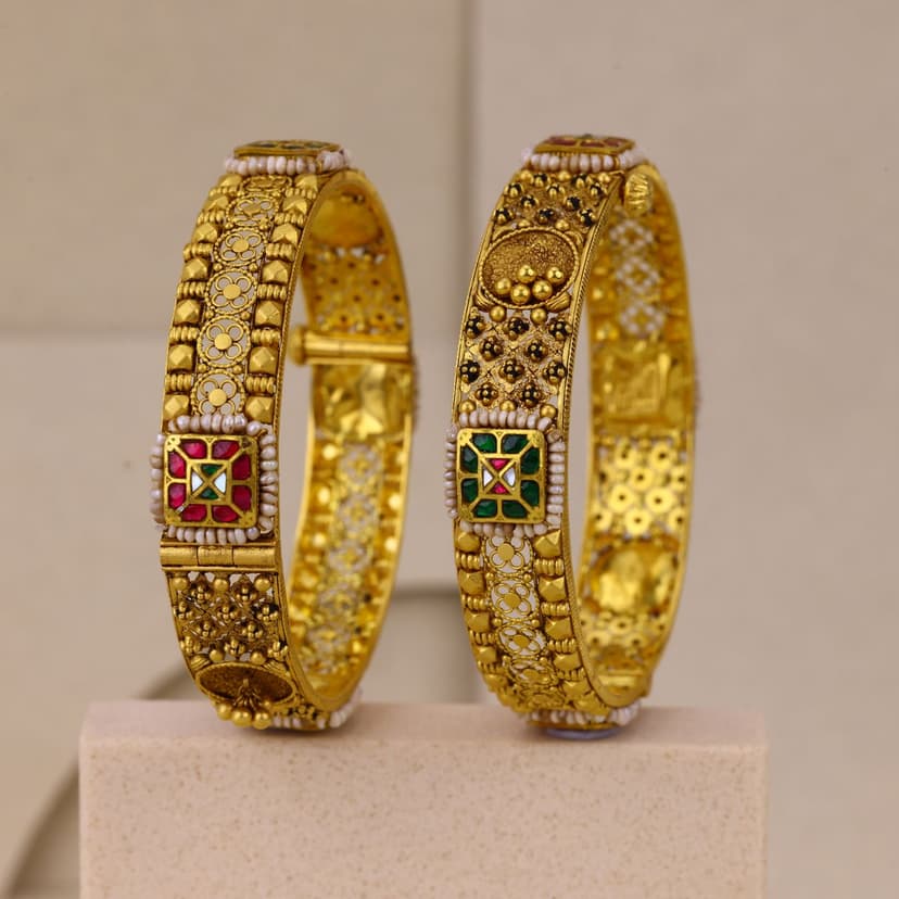 Ratnavedi Antique Bangles 22KT