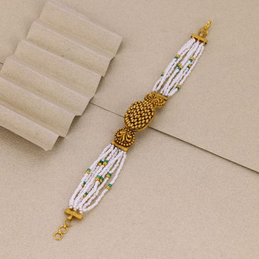 Veenaksha Antique Bracelet 22KT
