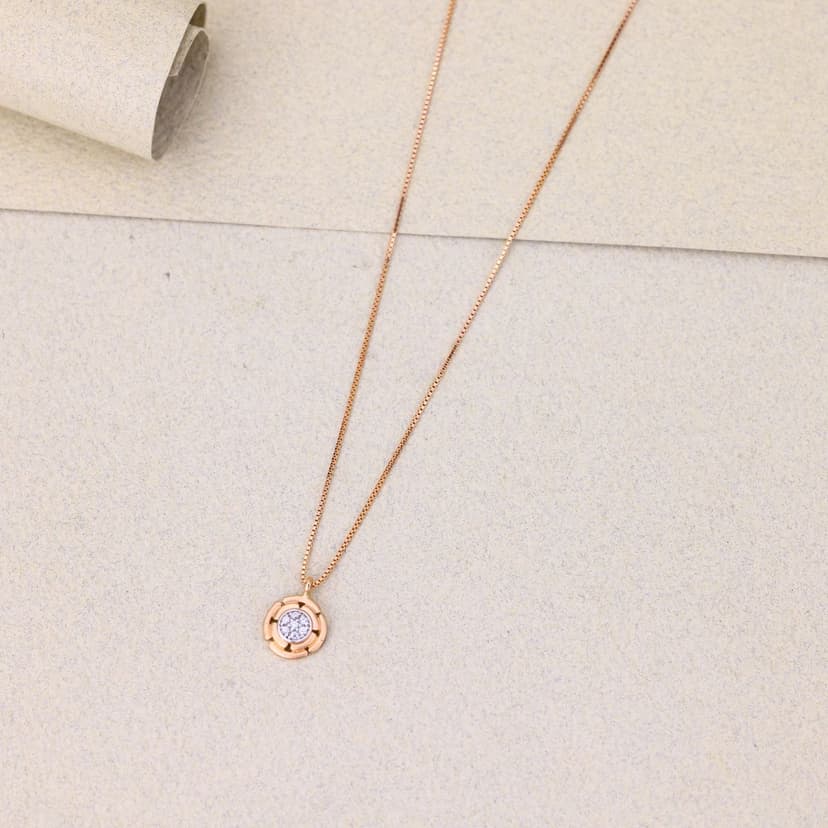 Sovienne Halo Station Chain 18KT
