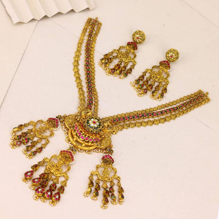 Devanshika Antique Necklace 22KT
