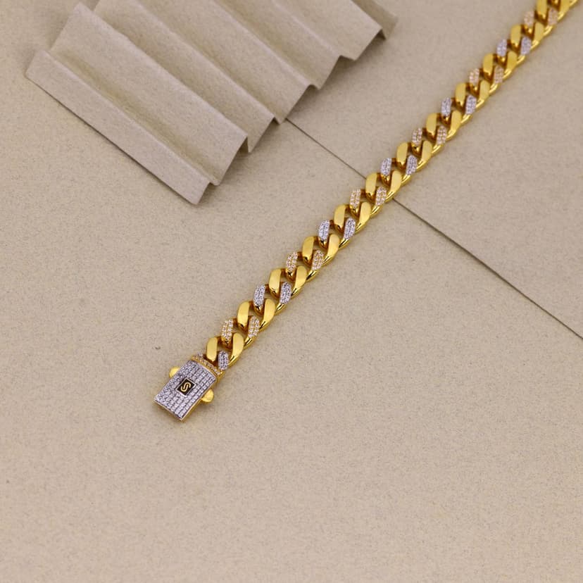 Corvante Monaco Pavé Bracelet 22KT