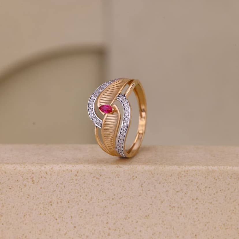 Pluméra Essence Ring 18KT