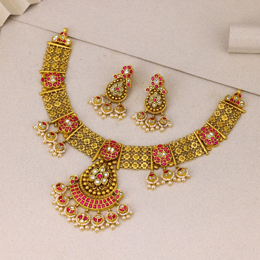 Ratnarekha Antique Necklace 22KT