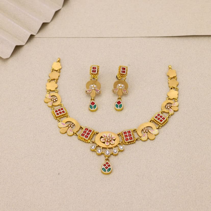 Anuvira Rangchakra Antique Necklace 22KT