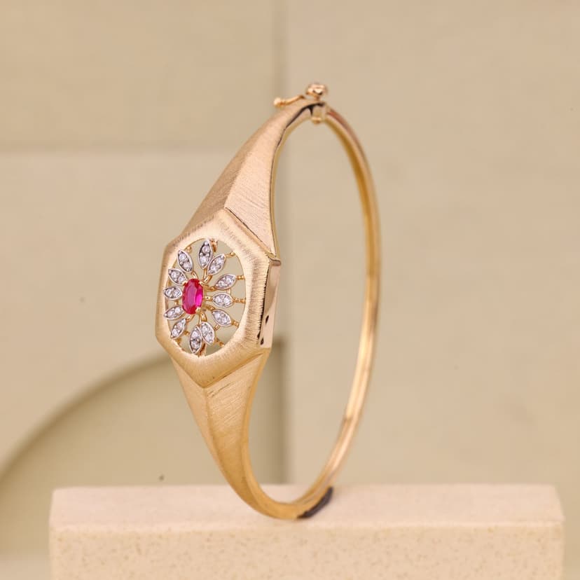 Rosenique Blossom Kada 18KT