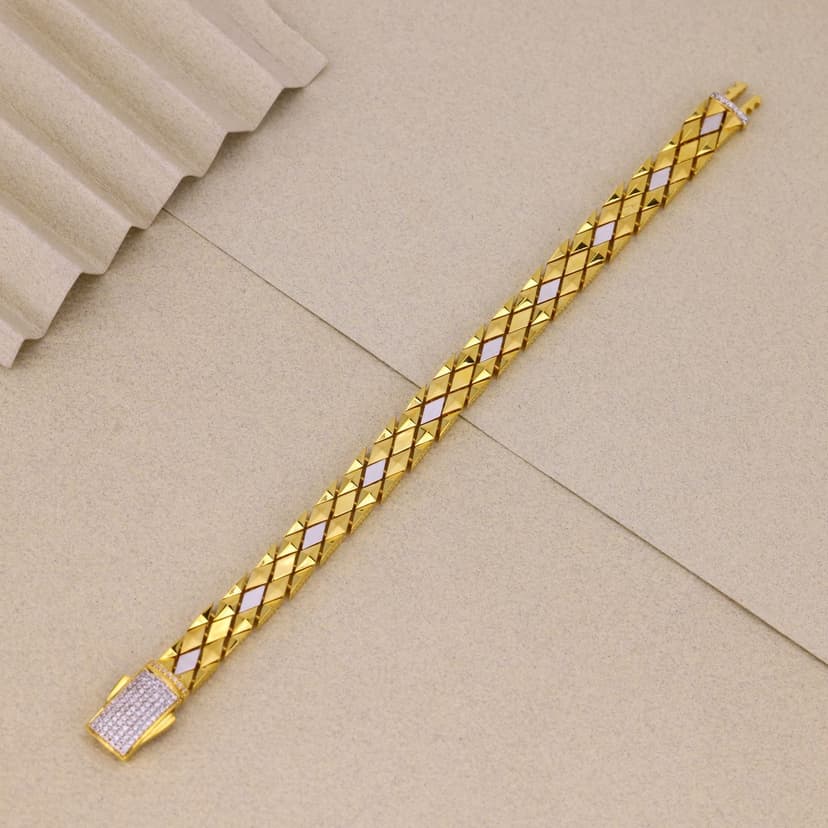 Zevante Faceted Link Bracelet 22KT