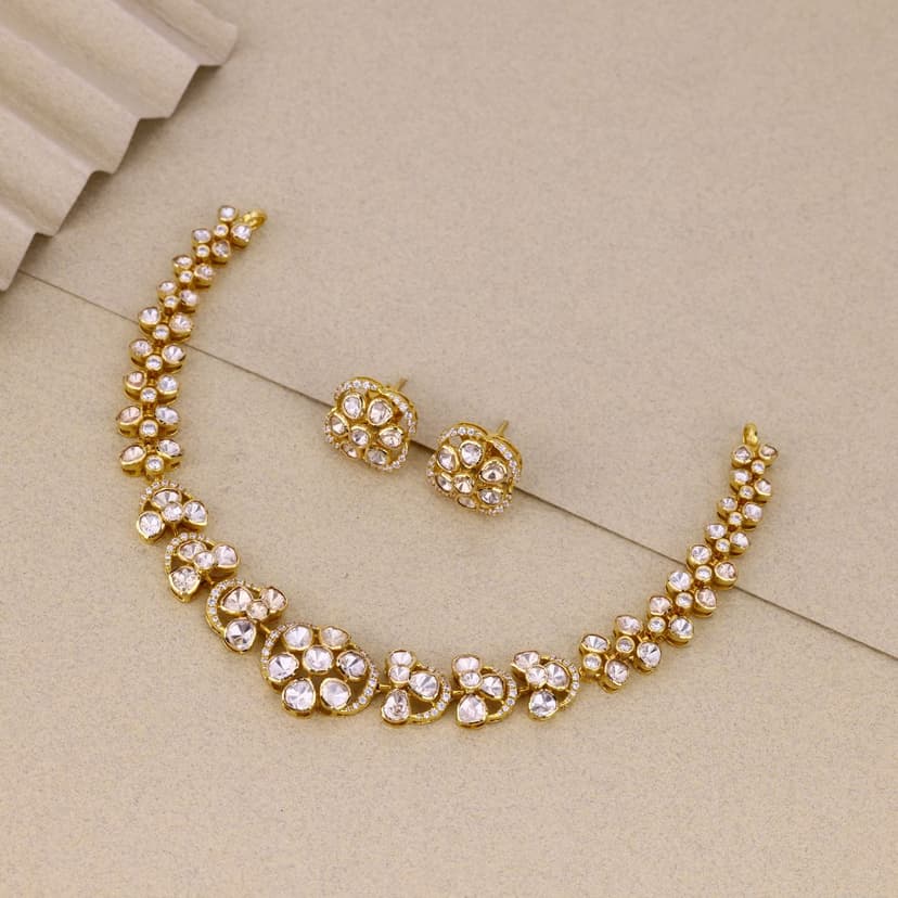 Velourienne Victorian Necklace 18KT