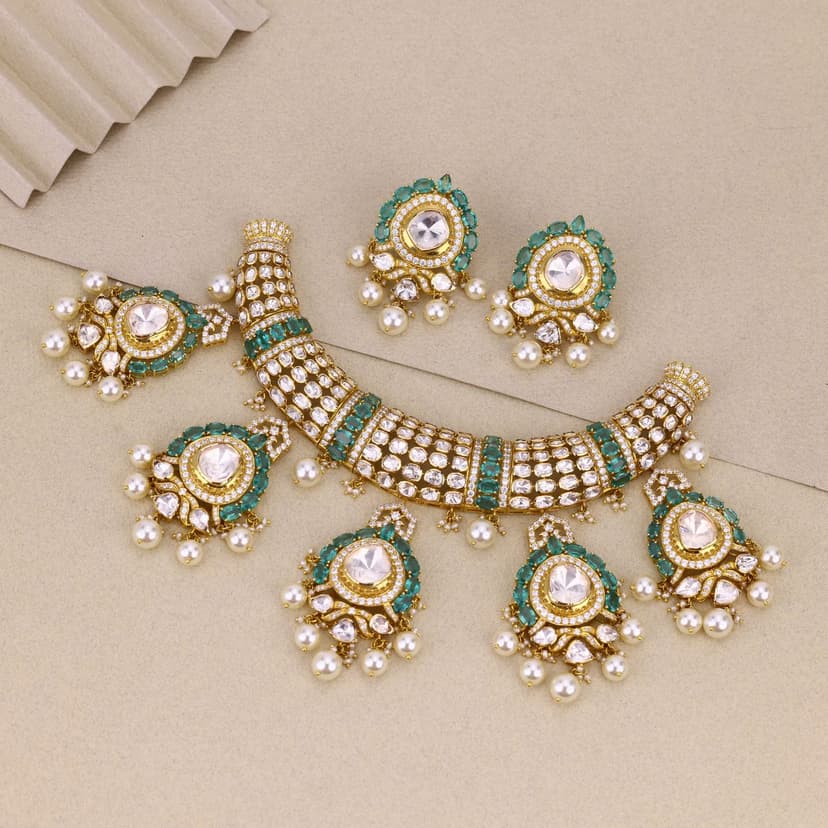 Verdelora Victorian Necklace 18KT