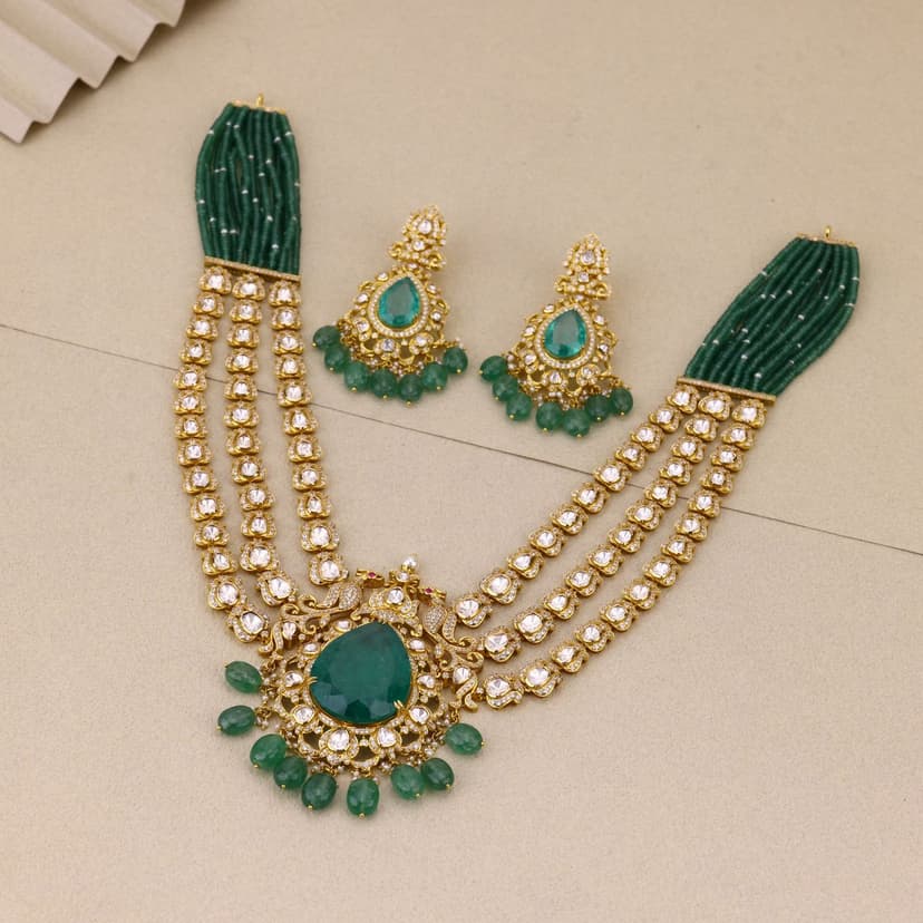 Avenoré Victorian Necklace 18KT