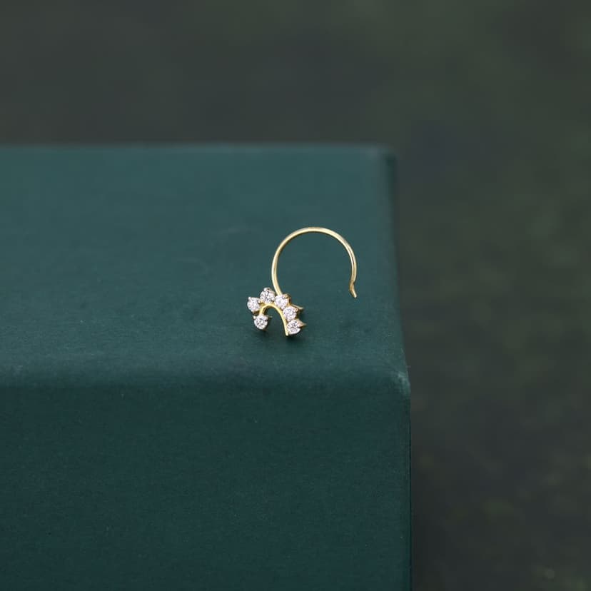 Arvessa Real Diamond Nose Pin 14KT