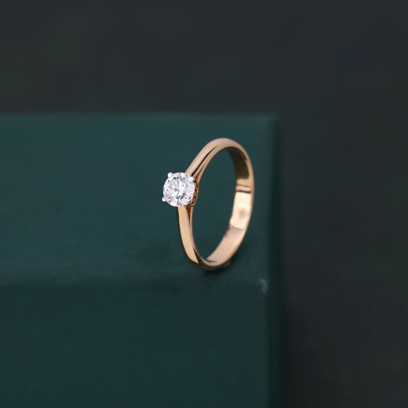 Calyvex Real Diamond Ring 14KT